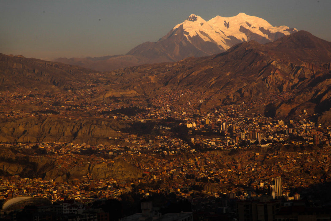 LA PAZ, BOLIVIA - TRAVEL TO THE HIGHEST CAPITAL IN THE WORLD